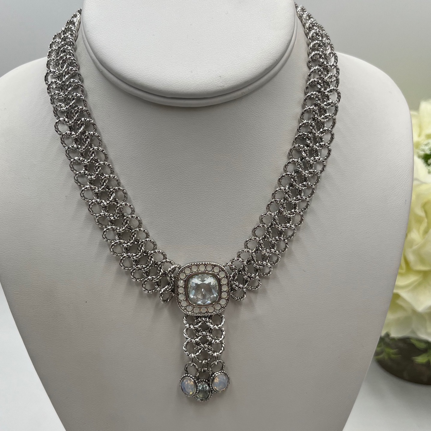 Swarovski Swan Signed Silver Tone Chunky Chainmail Blue Opal Crystal Necklace